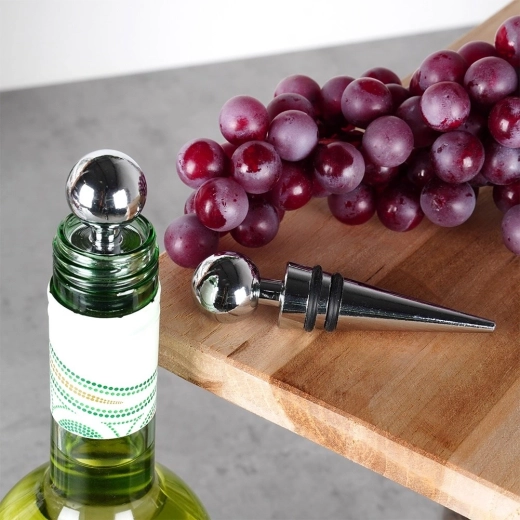 Easy to put on and remove