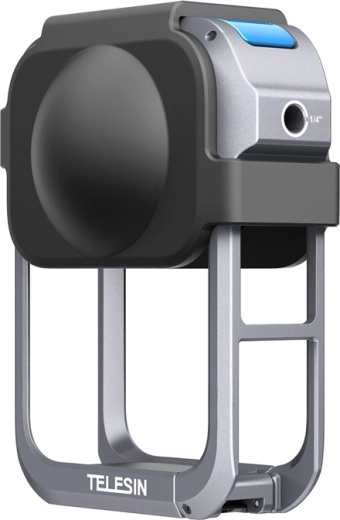 Fixation universelle et riches extensions