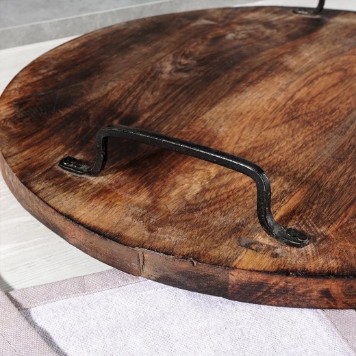 Rustikaler Look und natürliche Maserung