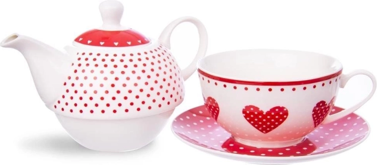 Quality porcelain, comfortable to use