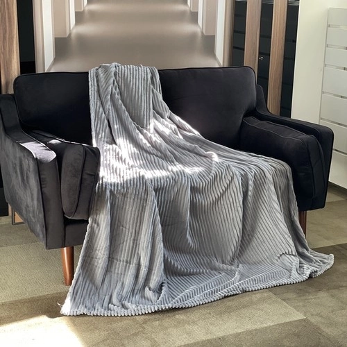 A stylish throw for sofa and bed