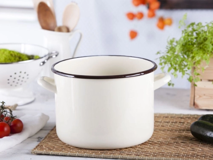 Convient à tous les types de cuisinières, y compris l’induction