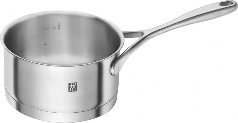 Casserole à manche avec graduation intérieure pratique