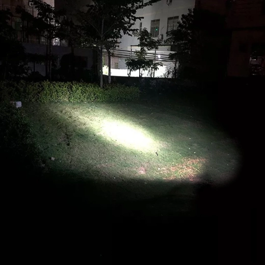 Krachtige LED-hoofdschijnwerper