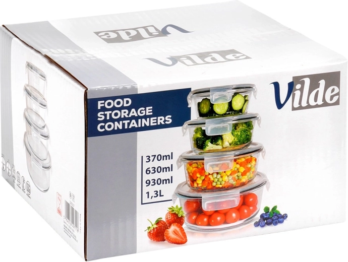 Vier Größen, die ineinander stapelbar sind