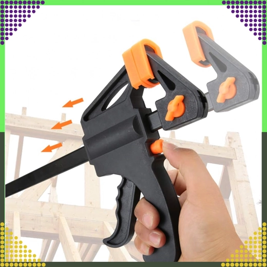 Easy conversion to a spreader