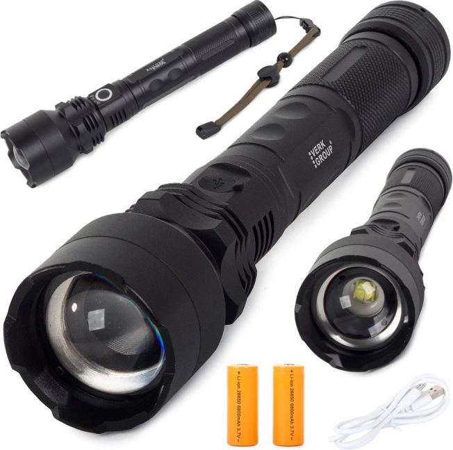 Taktische LED-Taschenlampe BAILONG mit CREE XHP50 LED, Zoom und USB-Ladefunktion