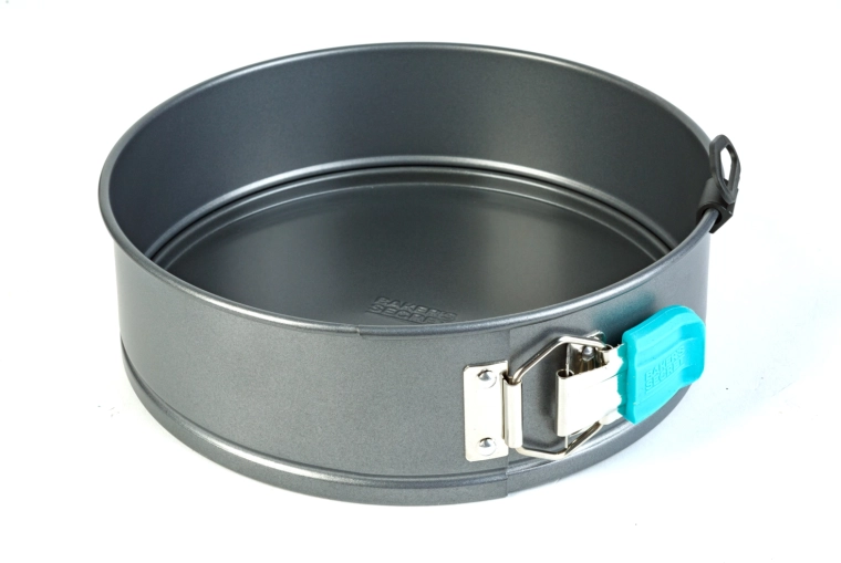 Baker’s Secret Essential Line springform cake pan 24 cm