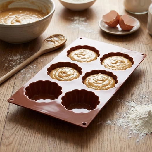 Silicone antiadhésif et flexible pour un démoulage facile