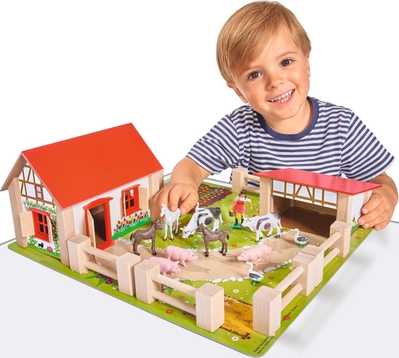 Colorful play mat and fences for scenes