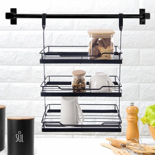 Trois niveaux de rangement