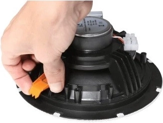 Quick and secure SnapConnect wiring