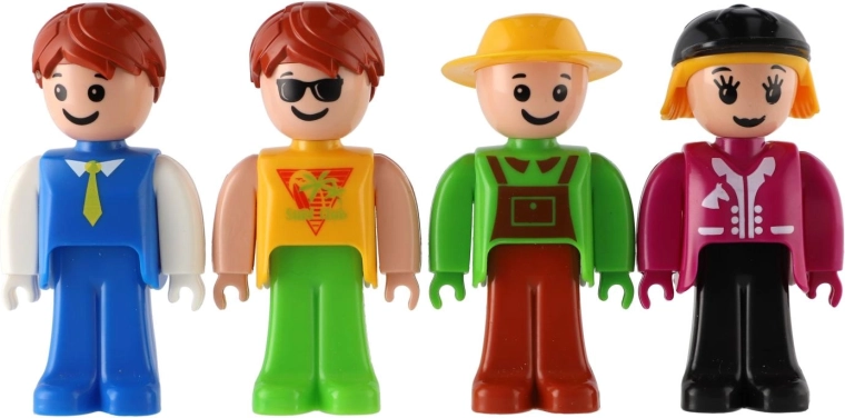 Four diverse characters for endless play