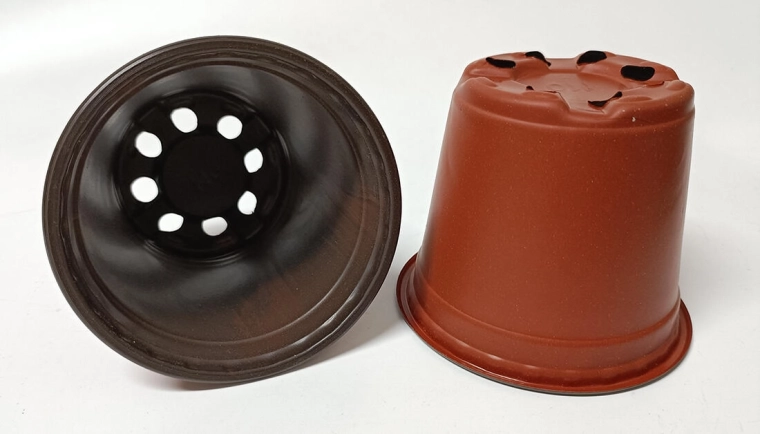 Lightweight Flower Pot 10.7 cm terracotta/black