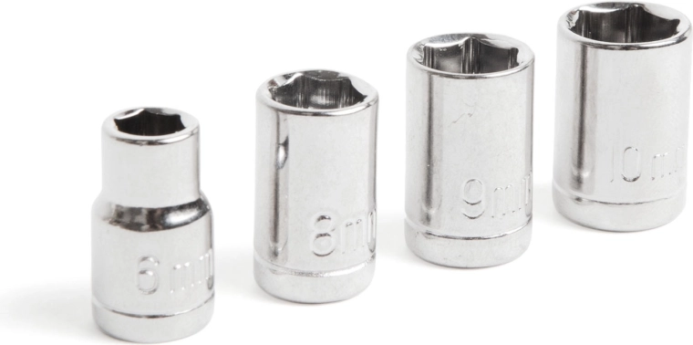 Quatre clés à douille avec adaptateur