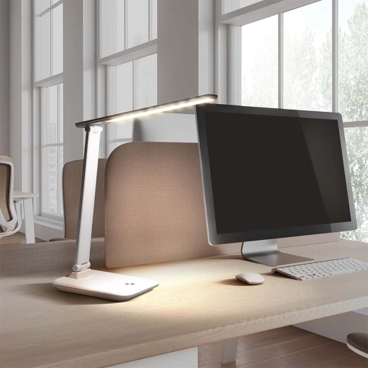 Verstelbare constructie en modern wit design
