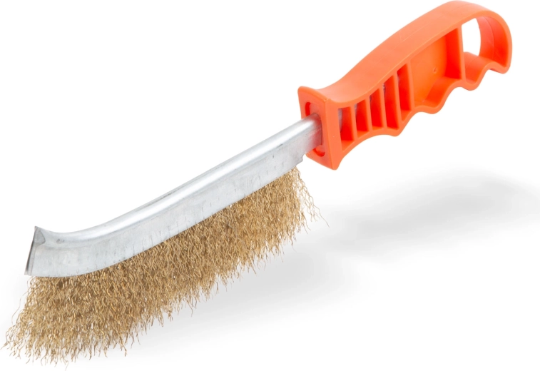 Brosse métallique avec poignée en plastique