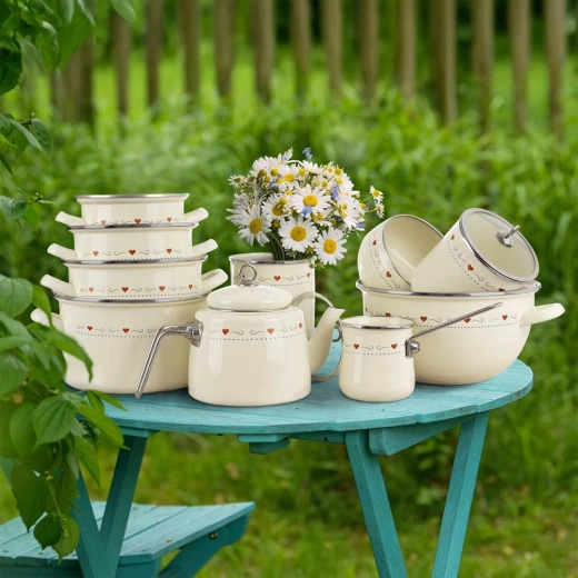 Part of the coordinated TONCA collection