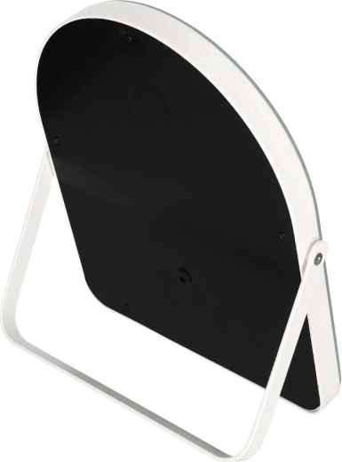 Stable tabletop design with rear support