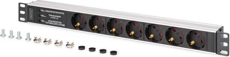 7 prises Schuko orientées à 45°