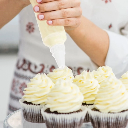 Perfect decorations for cupcakes and cakes