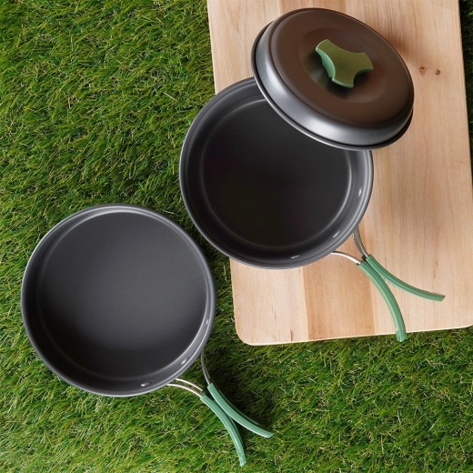 Lightweight and durable anodized aluminum