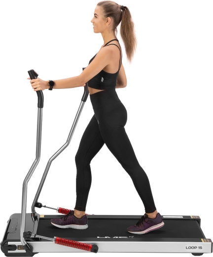 Nordic walking with movable handles