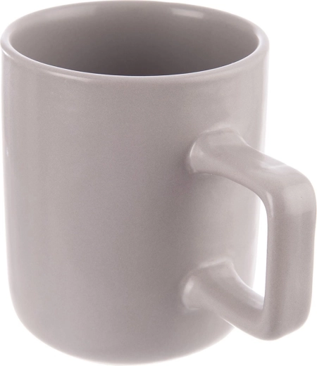 Comfortable handle and easy care