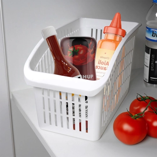 Universelle Organisation im Kühlschrank und in der Speisekammer