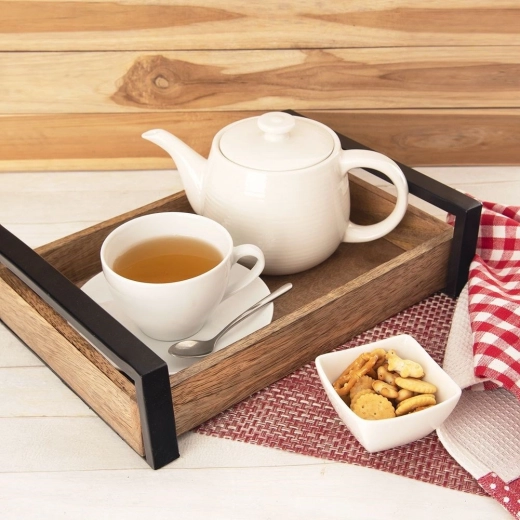 Stylish serving of drinks and treats