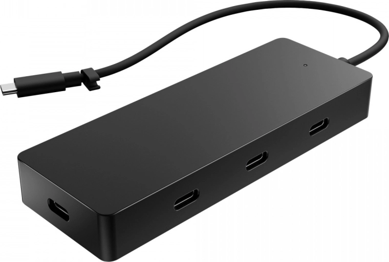 Quatre ports USB‑C universels
