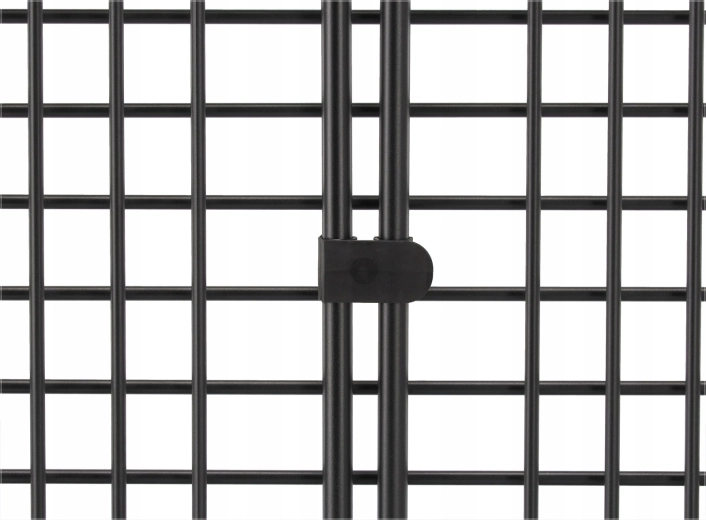 Robuster Stahl in mattem Schwarz