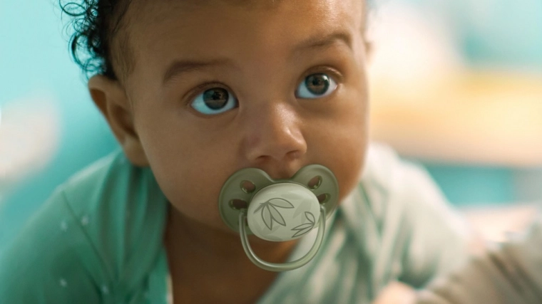 Orthodontische siliconen speen met natuurlijk gevoel