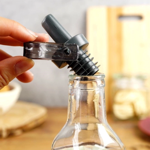 Easy fit and reliable sealing