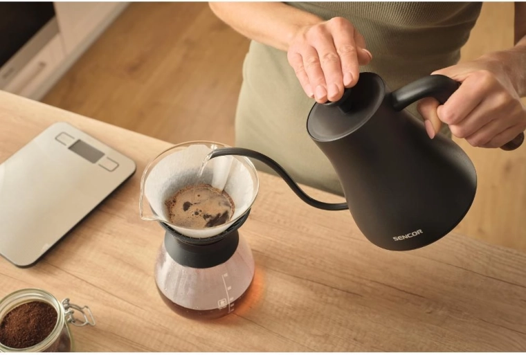 Versement précis pour le café filtre