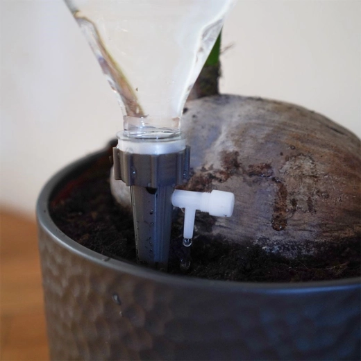 Einfache Montage an gängiger Flasche