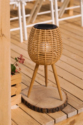 Natural warm light without cables