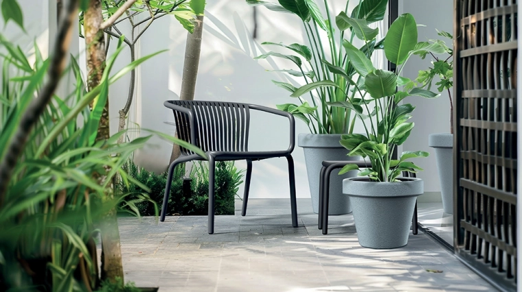 Weather- and UV-resistant