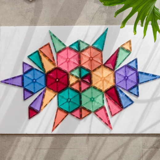 Geometry in action: starbursts, mosaics, and 3D models