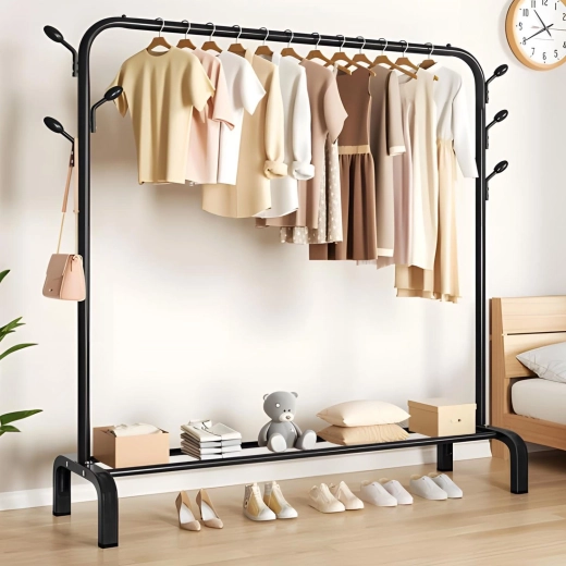 Steel construction, side hooks and load capacity up to approx. 75 kg