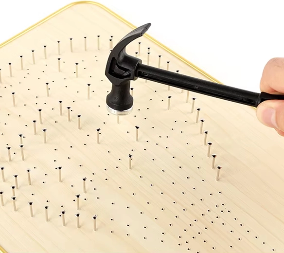 Striking 3D effect using nails and threads