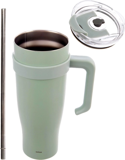 Vacuum insulation for long-lasting temperature