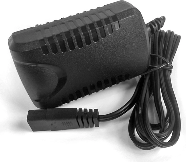 Alimentation secteur et possibilité DC 12 V