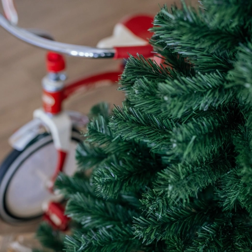 Realistic dense needles