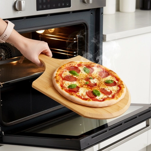 Ramassage et service faciles de la pizza