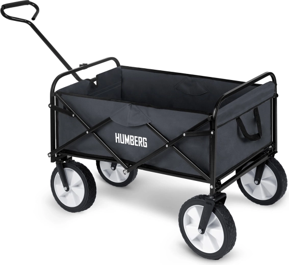 Comfortable steering and practical pockets