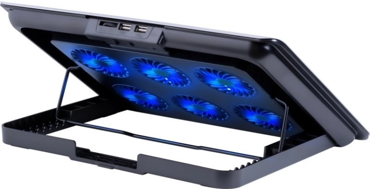 Six fans for maximum cooling