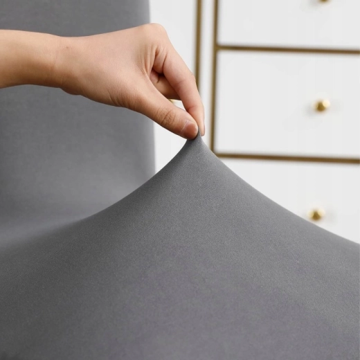 Matériau extensible pour un ajustement lisse