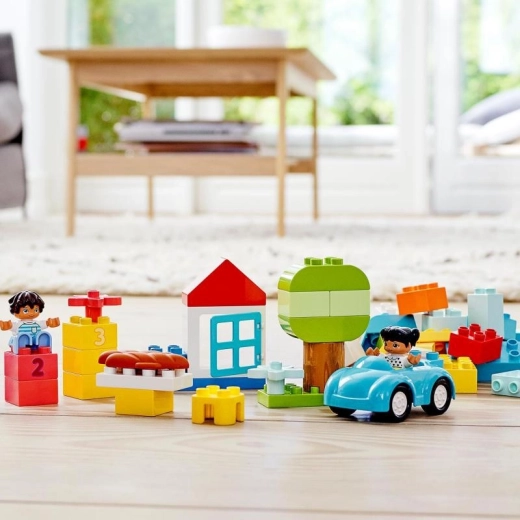 Vielseitiger Start für kleine Baumeister