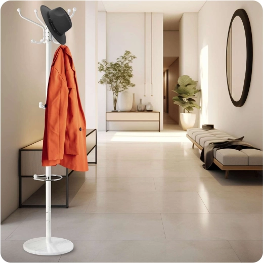 Practical space for umbrellas and accessories